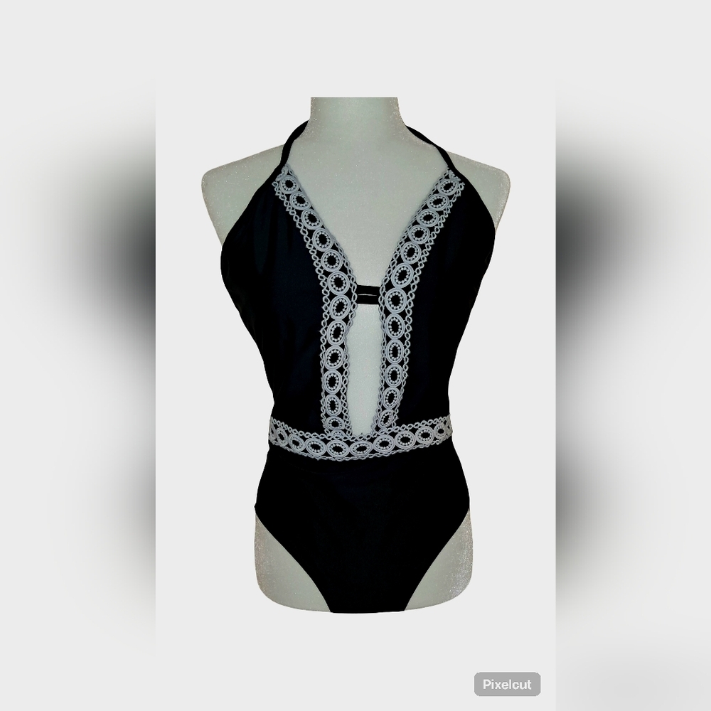 You love It Black and White Lace Trim One Size XL Piece Deep V neck Swimsuit